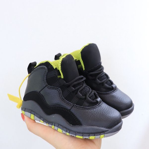 kelly green basketball shoes