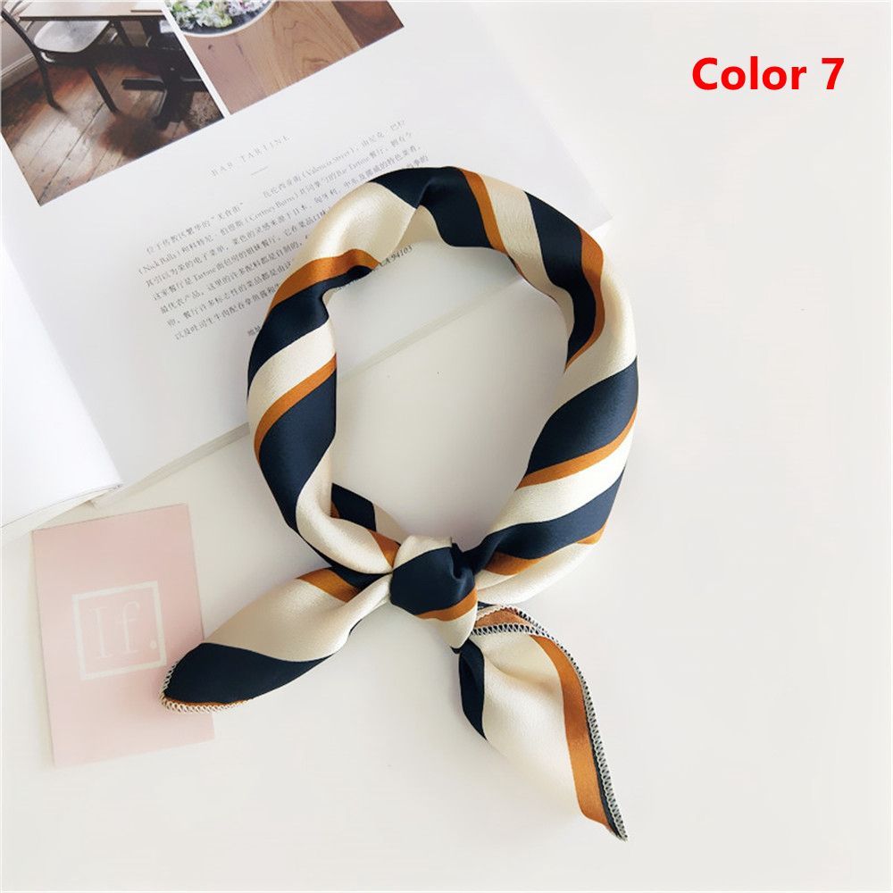 Color 7 Scarf