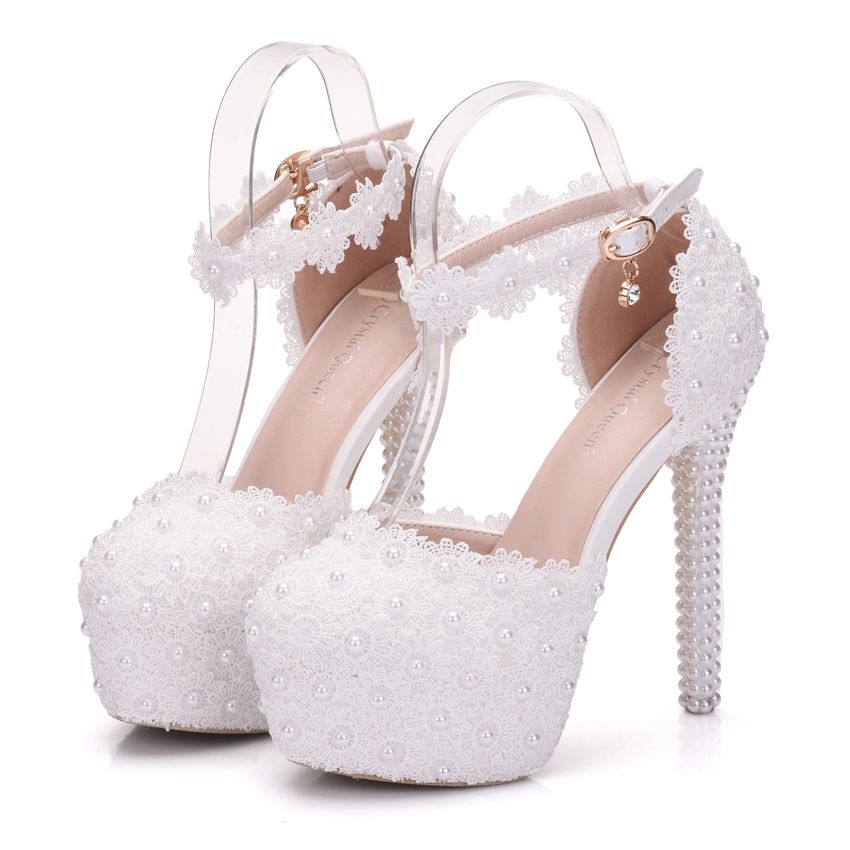 round toe wedding shoes
