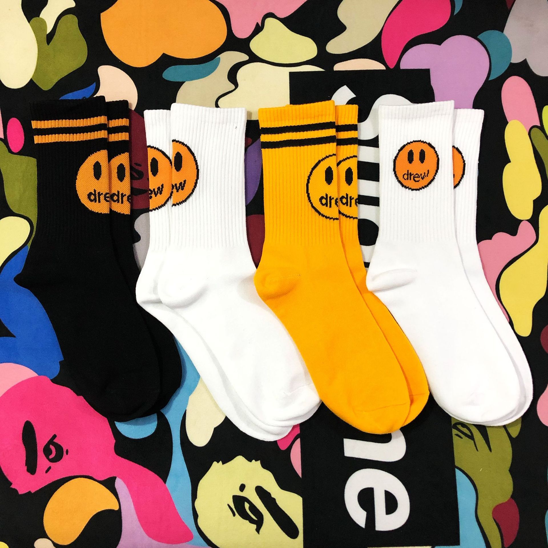 Cat-seamless Unisex Funny Casual Crew Socks Athletic Socks For Boys Girls Kids Teenagers