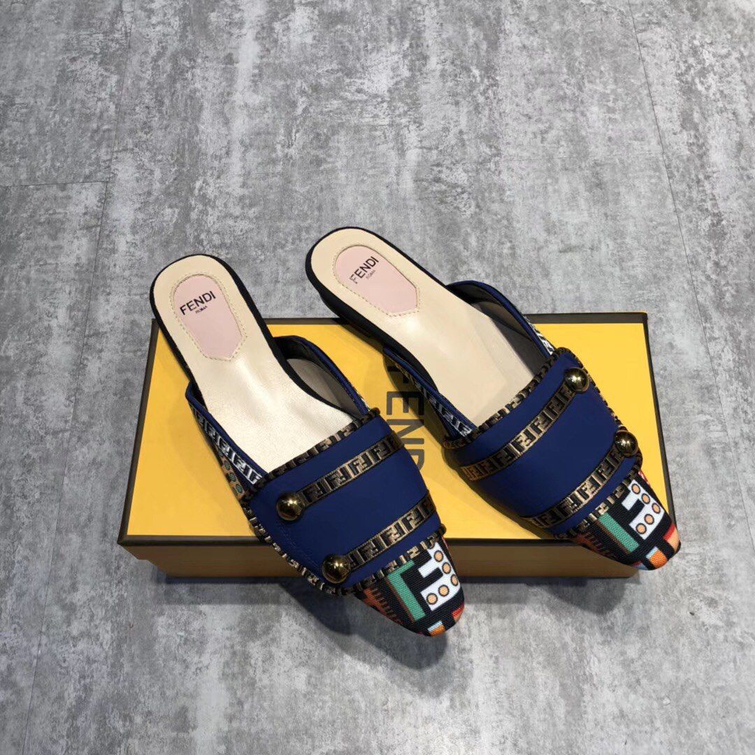 fendi female slippers