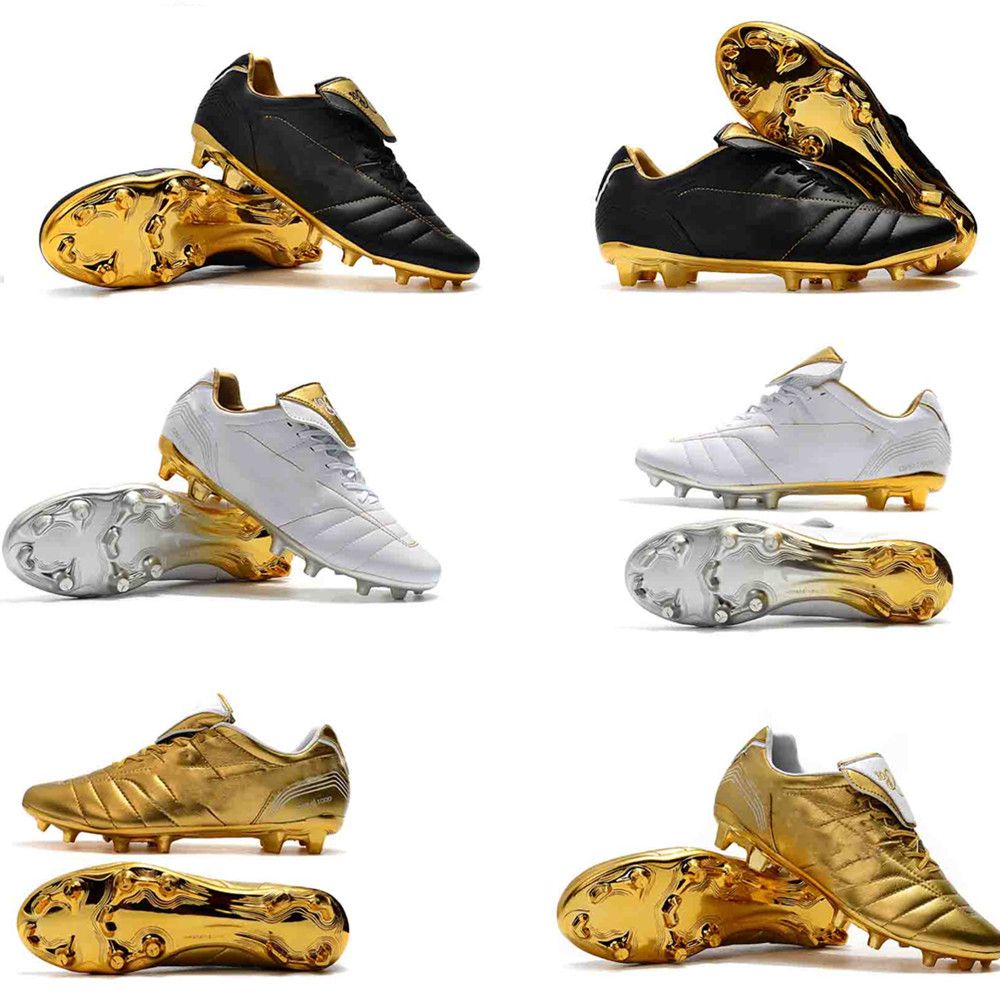 r10 soccer cleats