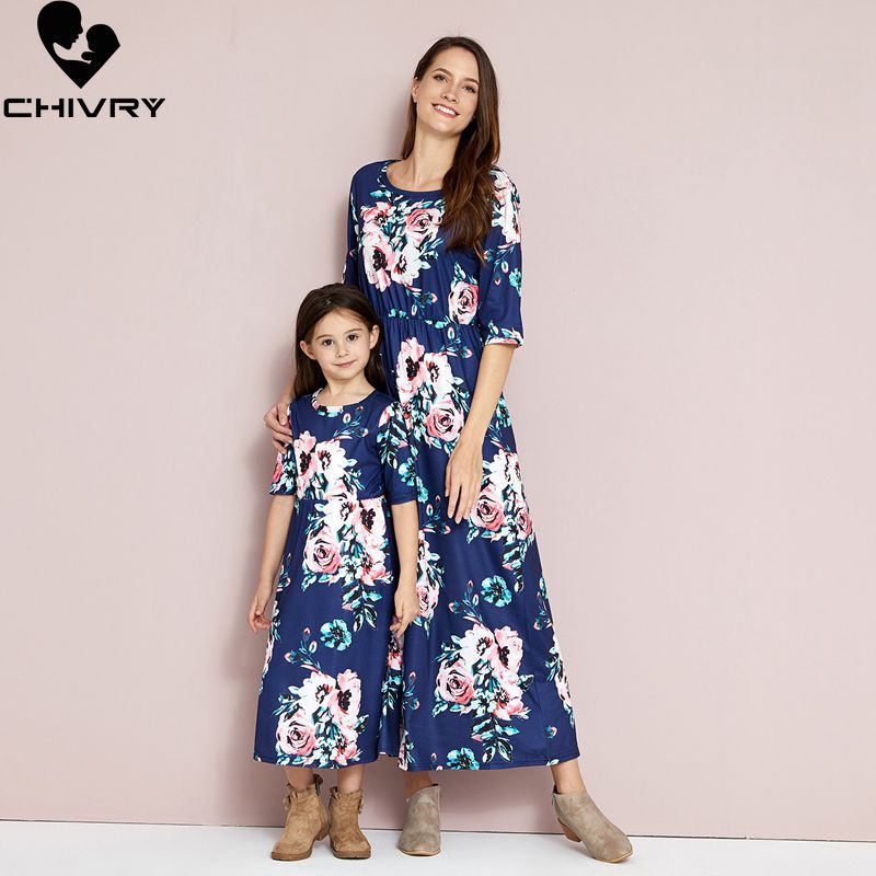 maxi dress mom and daughter