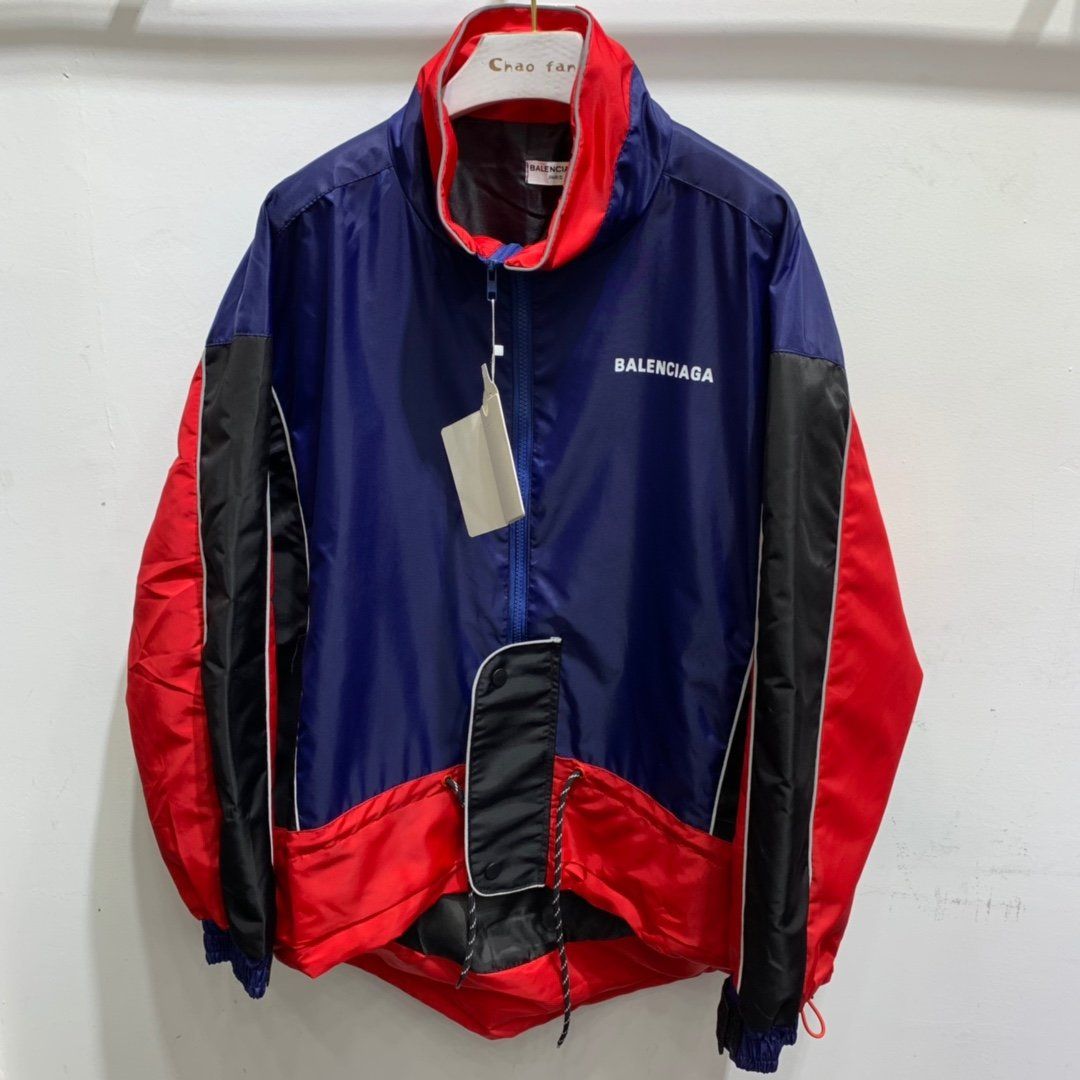 corta vento balenciaga