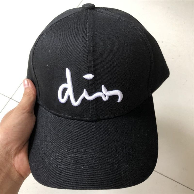 different caps for men