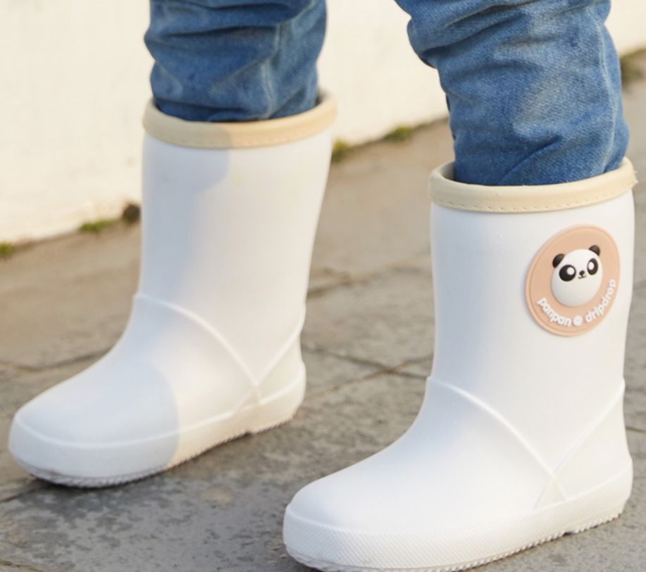 pretty panda boots