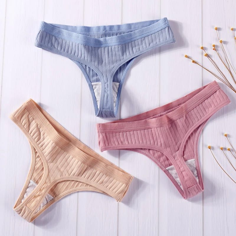 woman cotton underwear