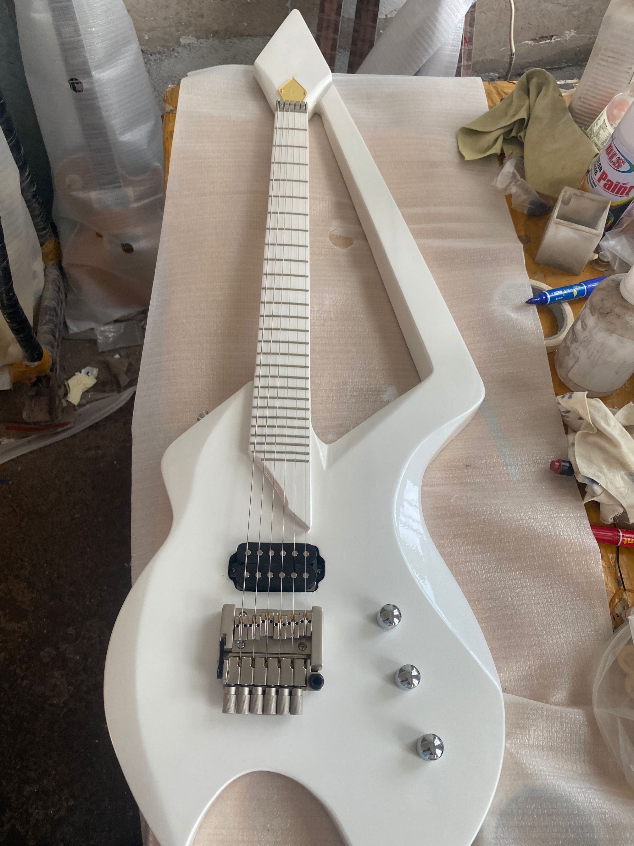 خلط تك قصة طويلة guitarra electrica shuriken - communityharts.org