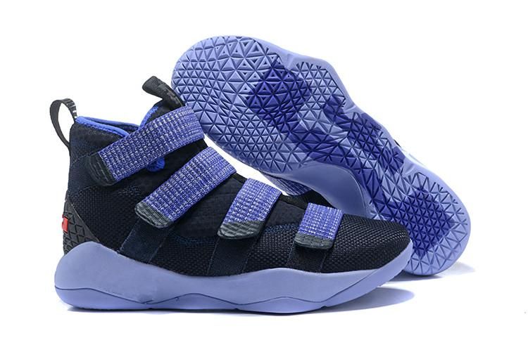 navy blue lebron soldier 11