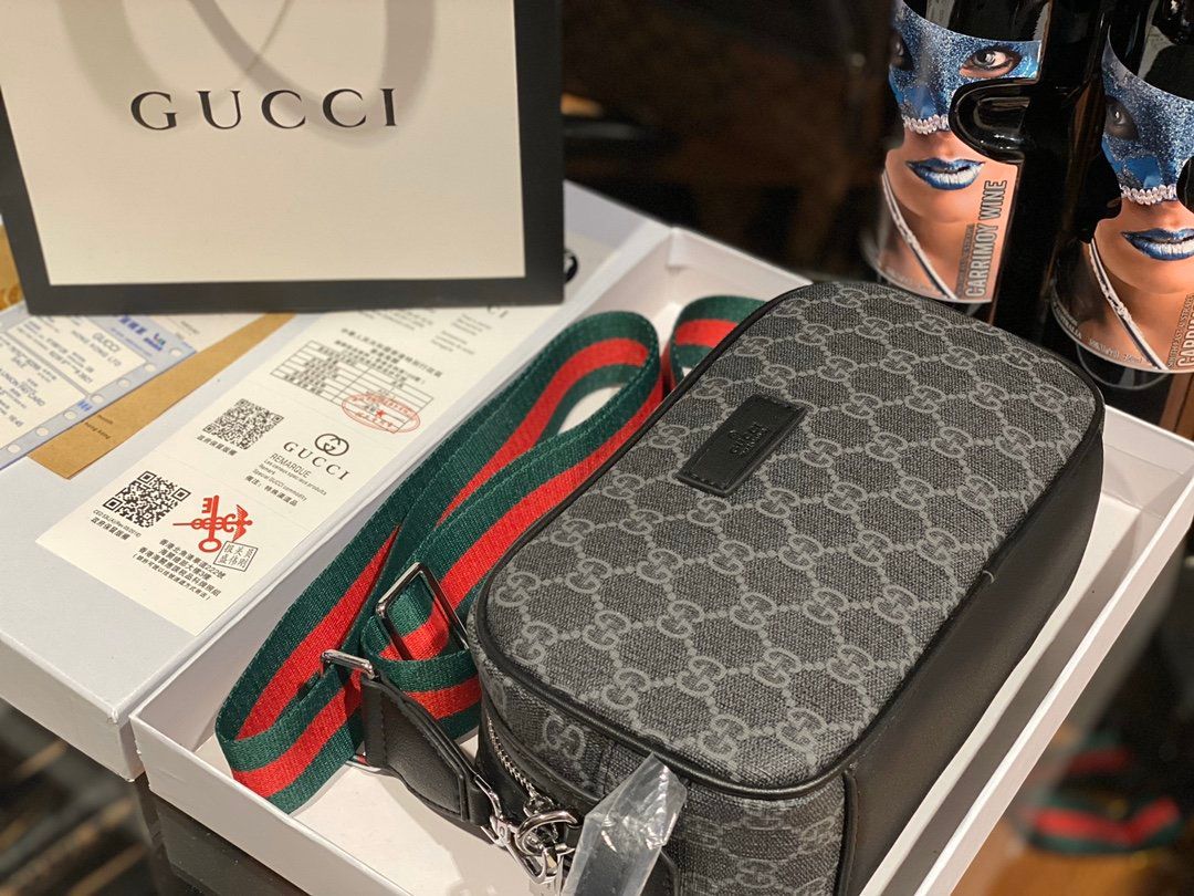 luxury brand laptop bolsa