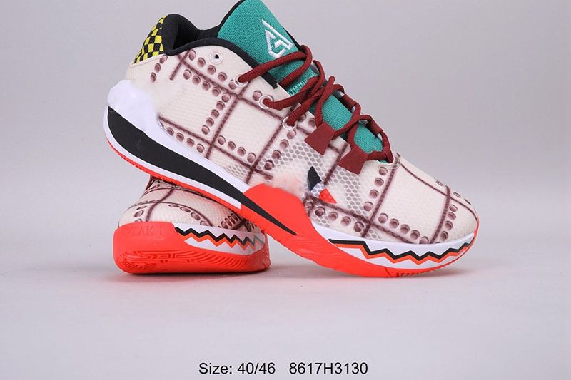 giannis antetokounmpo orange shoes