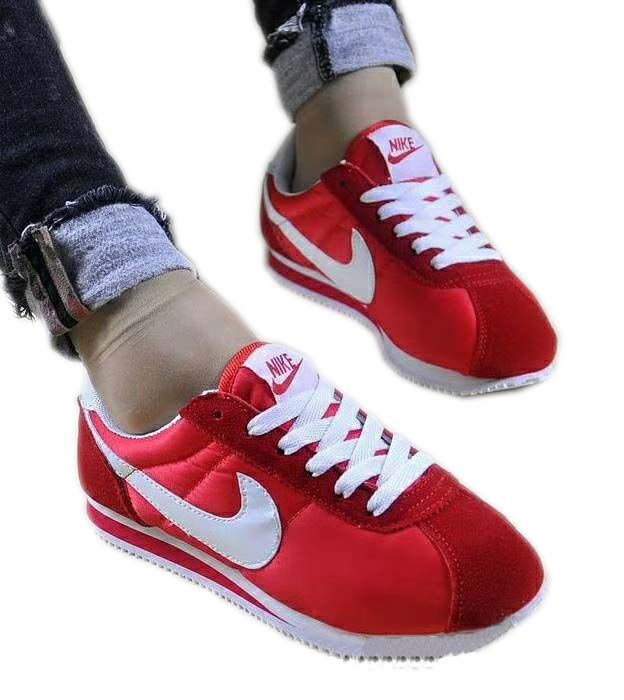 Großhandel Lässige CLASSIC CORTEZ QS Support Sneakers Training Mode Damen Und Herren Schatz Schuhe Belüftung Sportschuhe EURO 36 48 Von Perfect9988, Großhandel Lässige CLASSIC CORTEZ QS Support Sneakers Training Mode Damen Und Herren Schatz Schuhe Belüftung Sportschuhe EURO 36 48 Von Perfect9988,