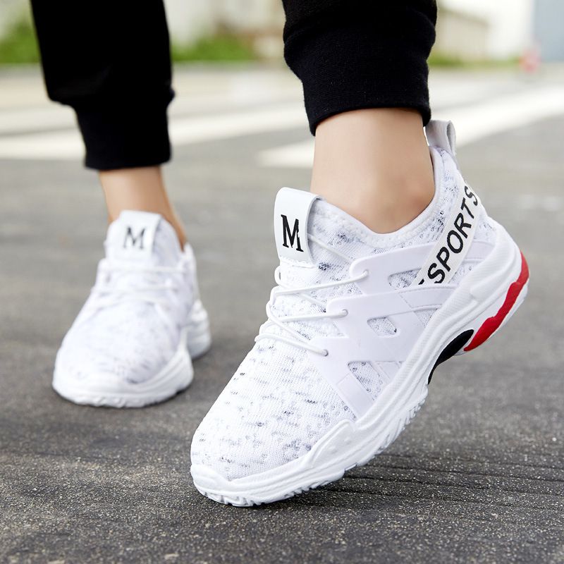 sports shoes for girls white