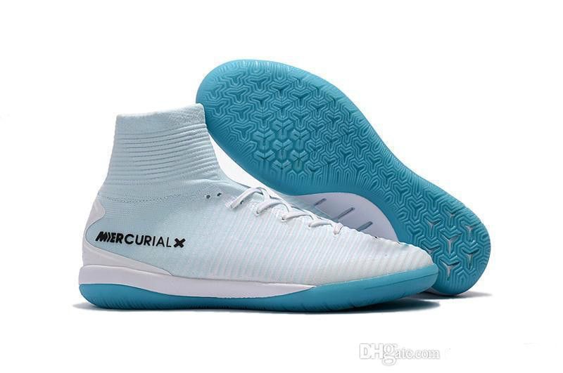 tenis de cr7 blancos