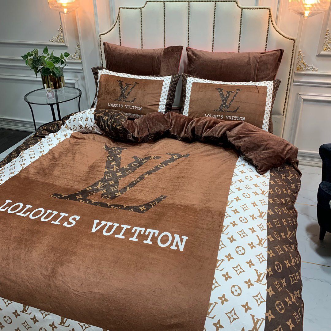 Brown Autumn And Winter Bedding Supplies White Small Stripe Bed