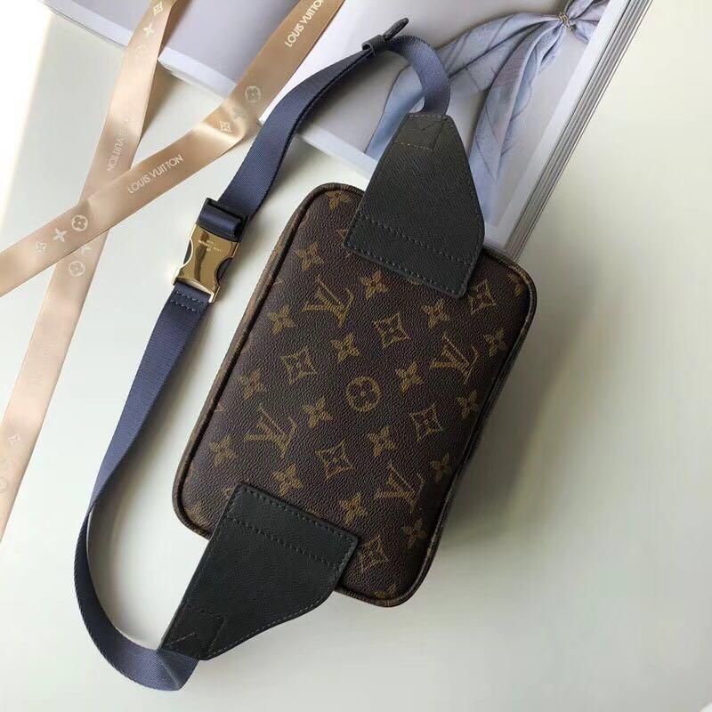 louis vuitton bum bolsa black monogram