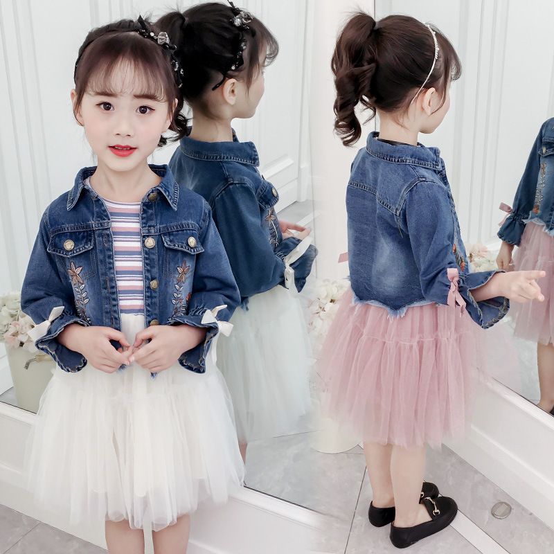 vestido com jaqueta jeans infantil