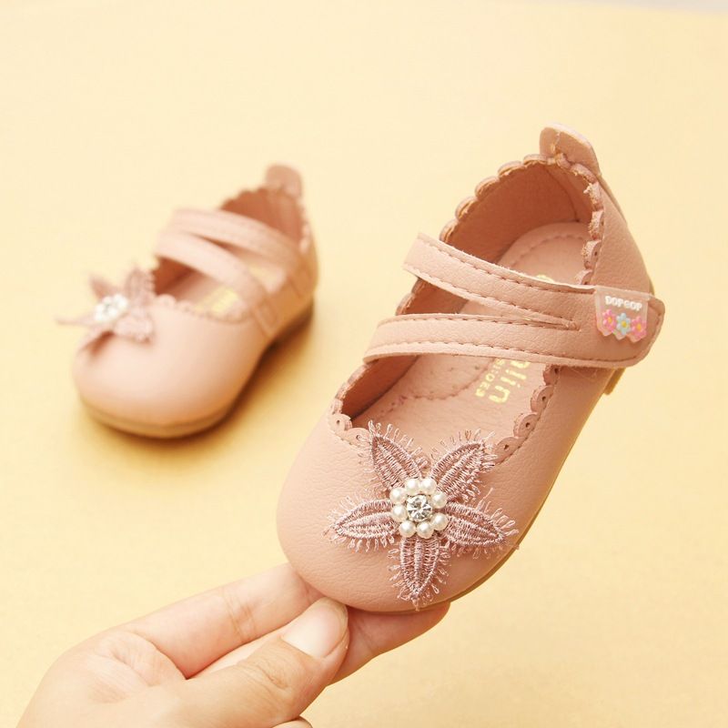 soft leather pram shoes