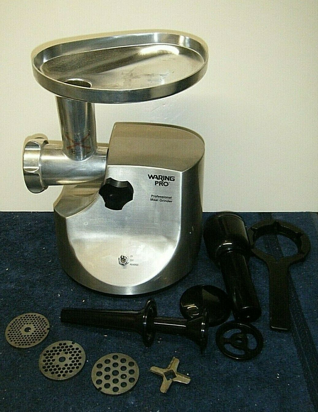 waring pro professional meat grinder
