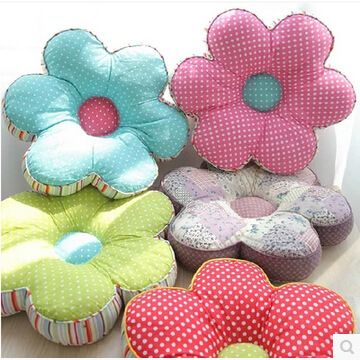 Flower Shaped Cushion Pillows Cotton Fabric Pillows With Cores