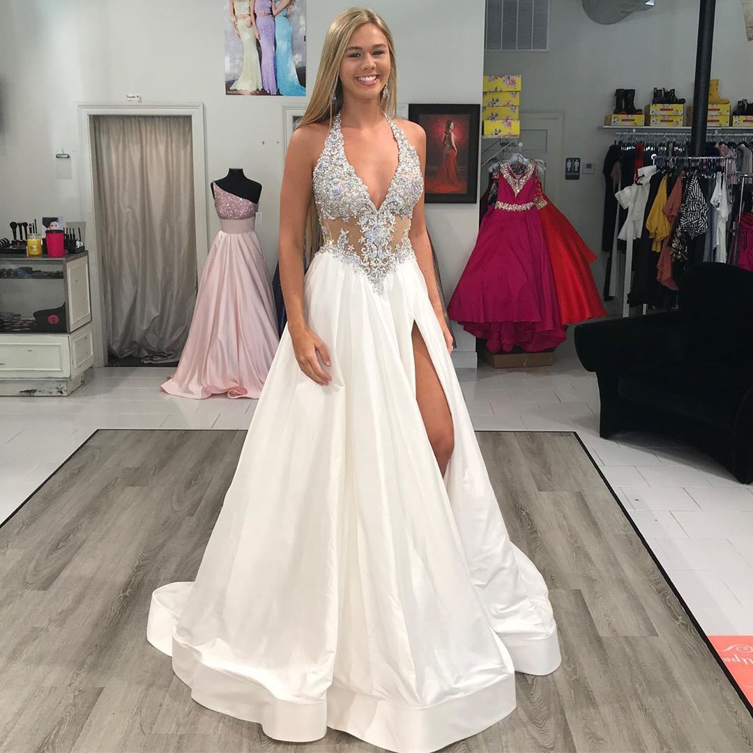 Discount Sexy Halter Side Split Wedding Dresses Embroidery Beading