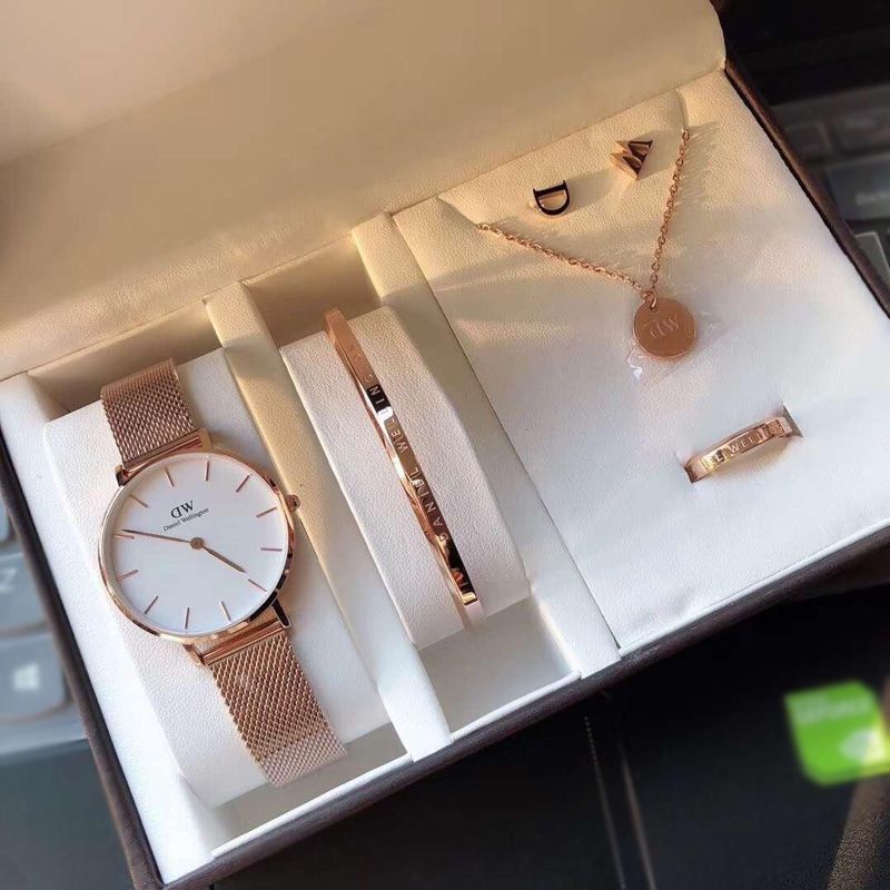 daniel wellington set