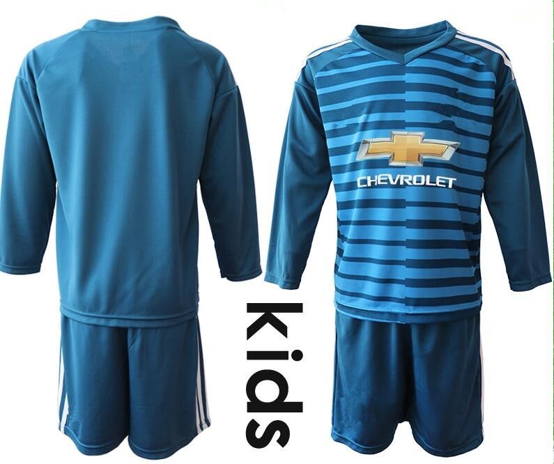 man utd children's goalkeeper kit