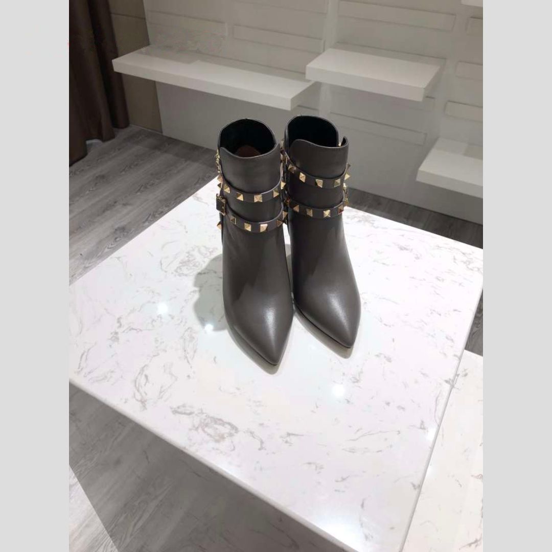 designer walking boots ladies