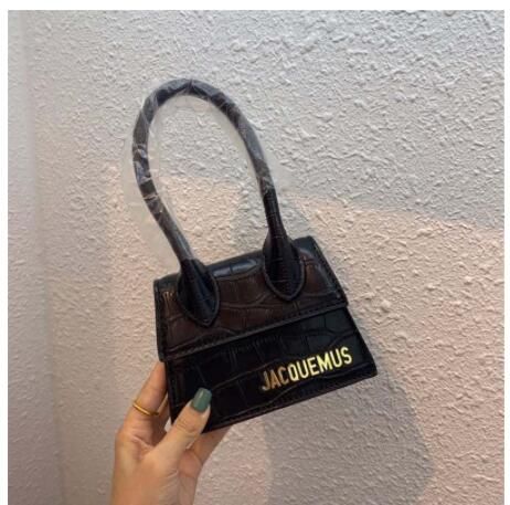jacquemus crossbody bag