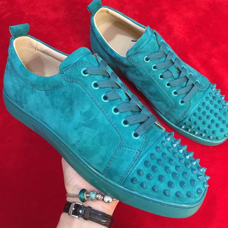 tenis da sola vermelha