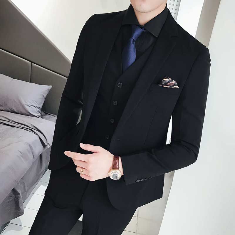 Compre Trajes De Los Hombres Para La Boda Negro Novio Esmoquin Hombre De  Negocios Formal Blazer Pantalón De Abrigo 3 Piezas Chaleco Terno Masculino  Hecho A Medida Traje Homme A 76,61 €