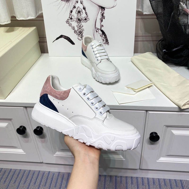 adidas yeezy wave runner 700 solid grey