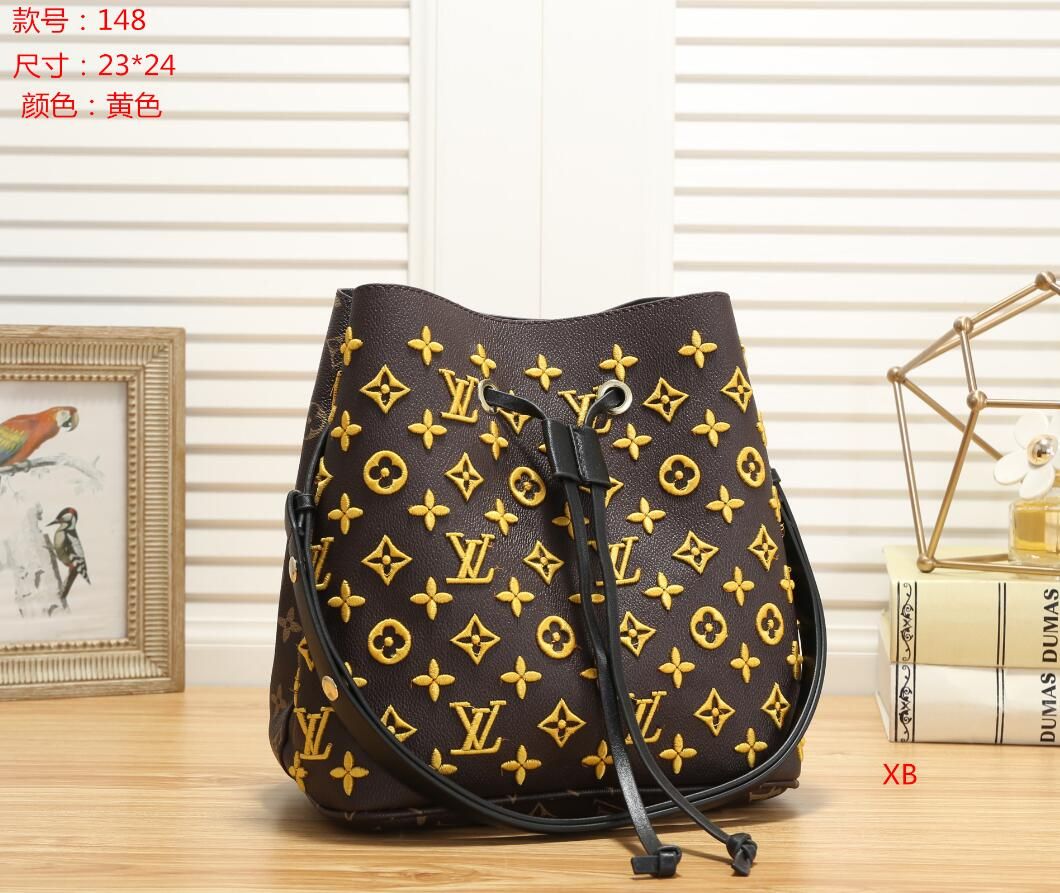 famous handbag designers