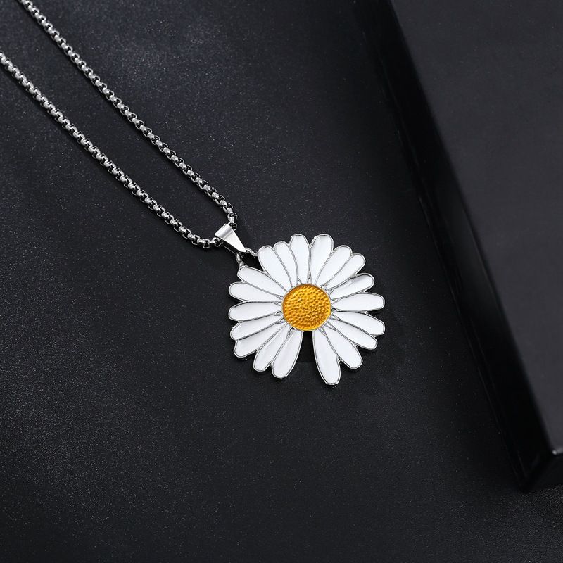 Compra Nuevo Diseño De Titanio Acero Margarita Collares Girasol Encanto  Colgante Collar Metal Plata Plateado Hiphop Mujer Hombre Joyería Accesorios  Barato | Entrega Rápida Y Calidad | Es.Dhgate