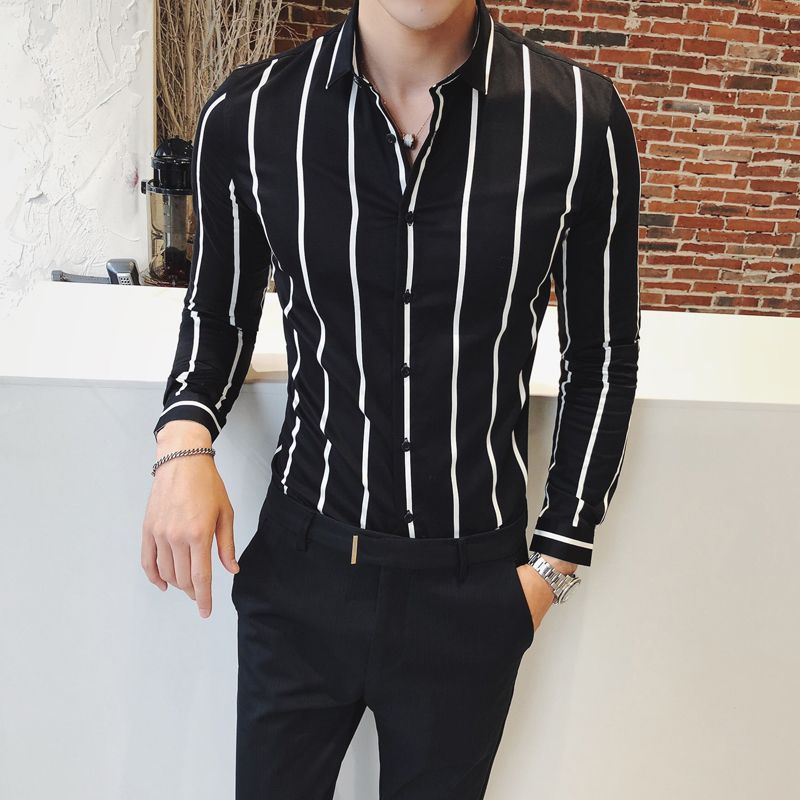 black and white men's casual outfit