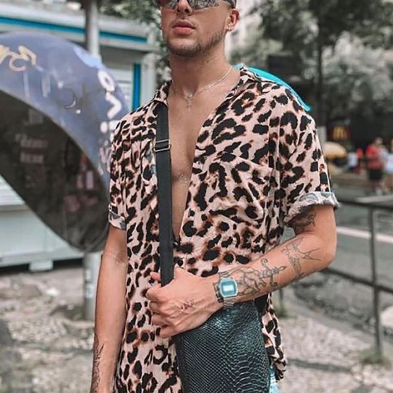 Camisa casual de los hombres Camisa de impresión de leopardo de moda Hombres  Manga corta Fiesta