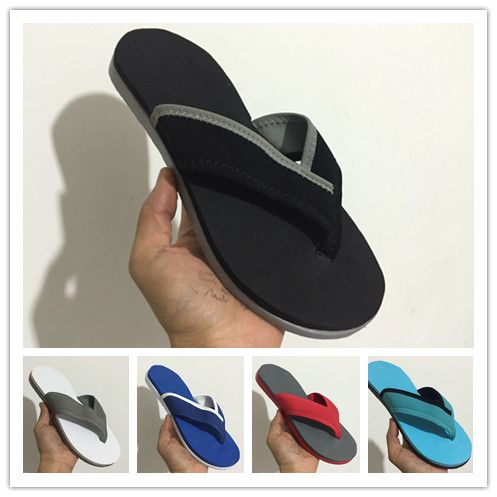 luxury flip flops mens