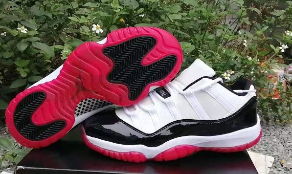 black and red 11s