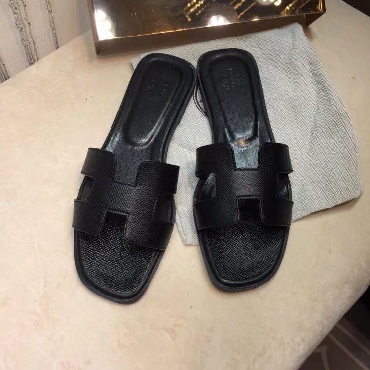 adidas YEEZY SLIDE RESIN adidas Indonesia