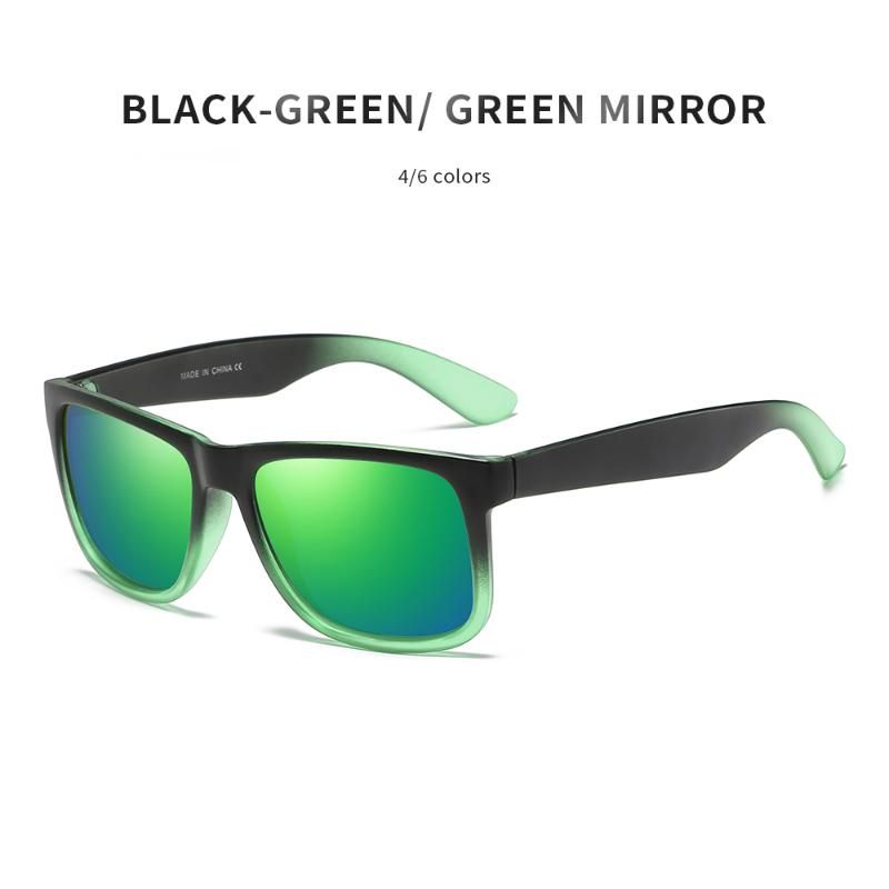 Blackgreengreen