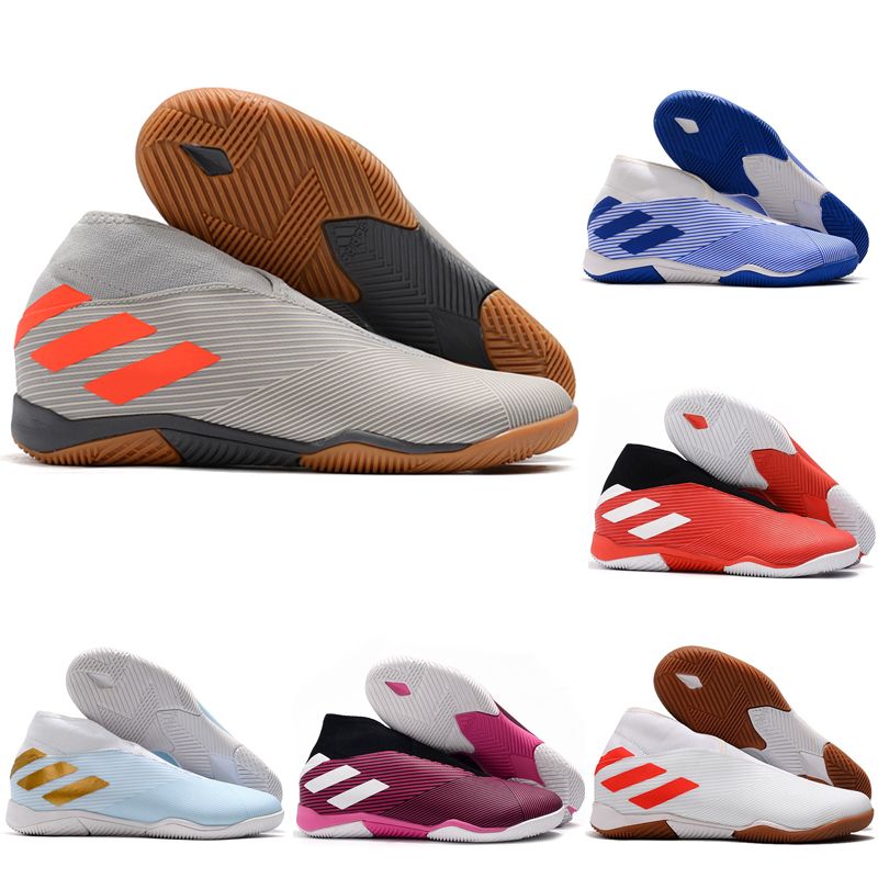 laceless indoor soccer shoes