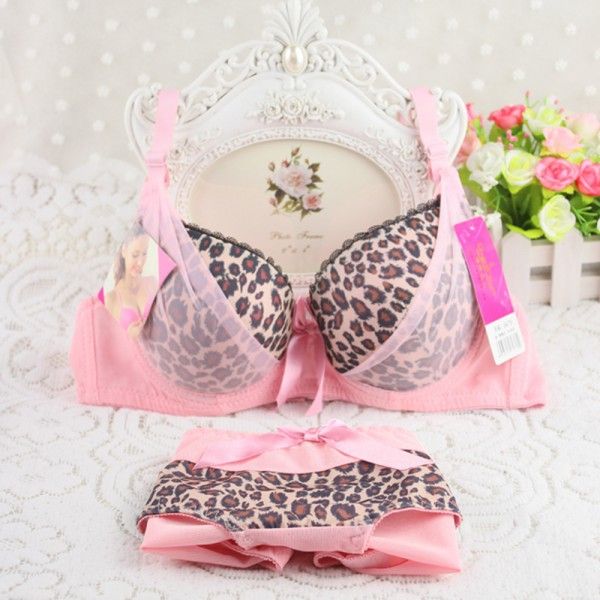 ladies bra size 32