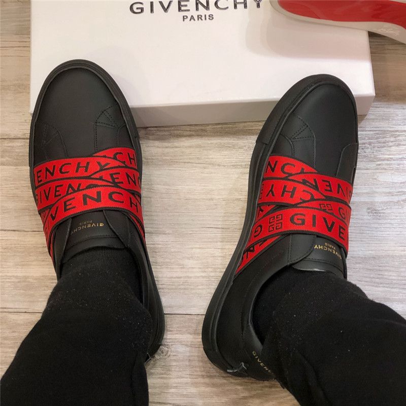 mens givenchy trainers
