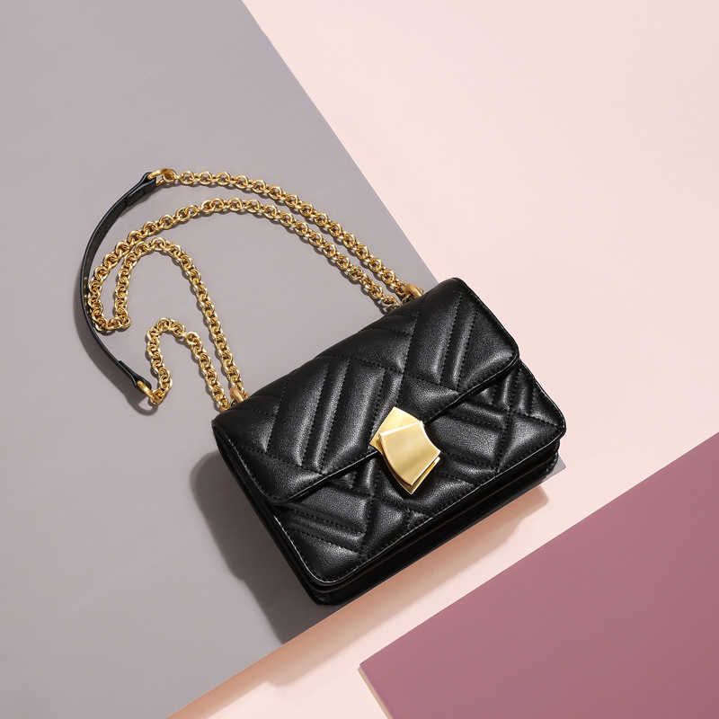 quilted purse designer