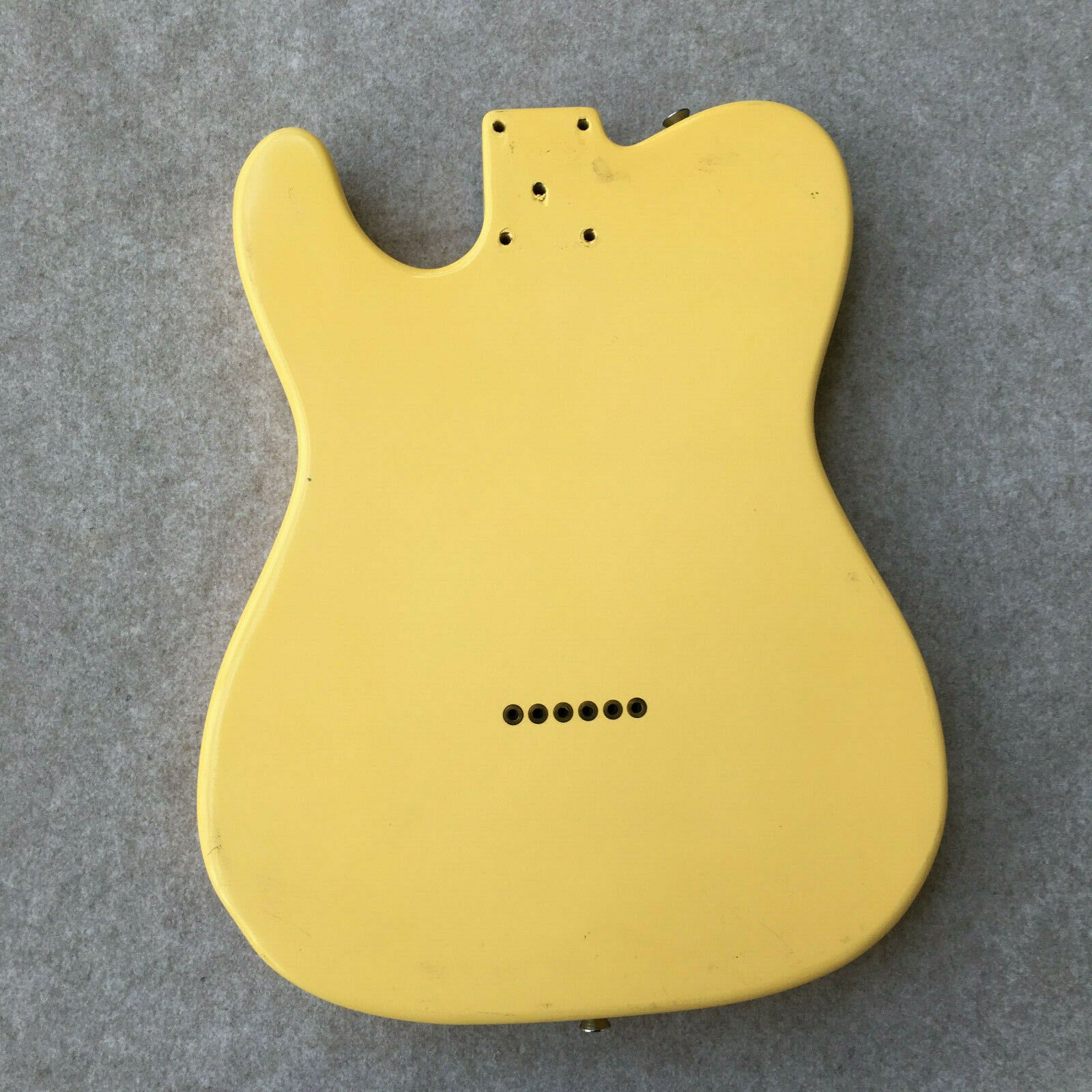 Pack Guitarra Eléctrica usada y amplificador en Naucalpan de Juárez, Estado  de México por $2000 | Segundamano.mx