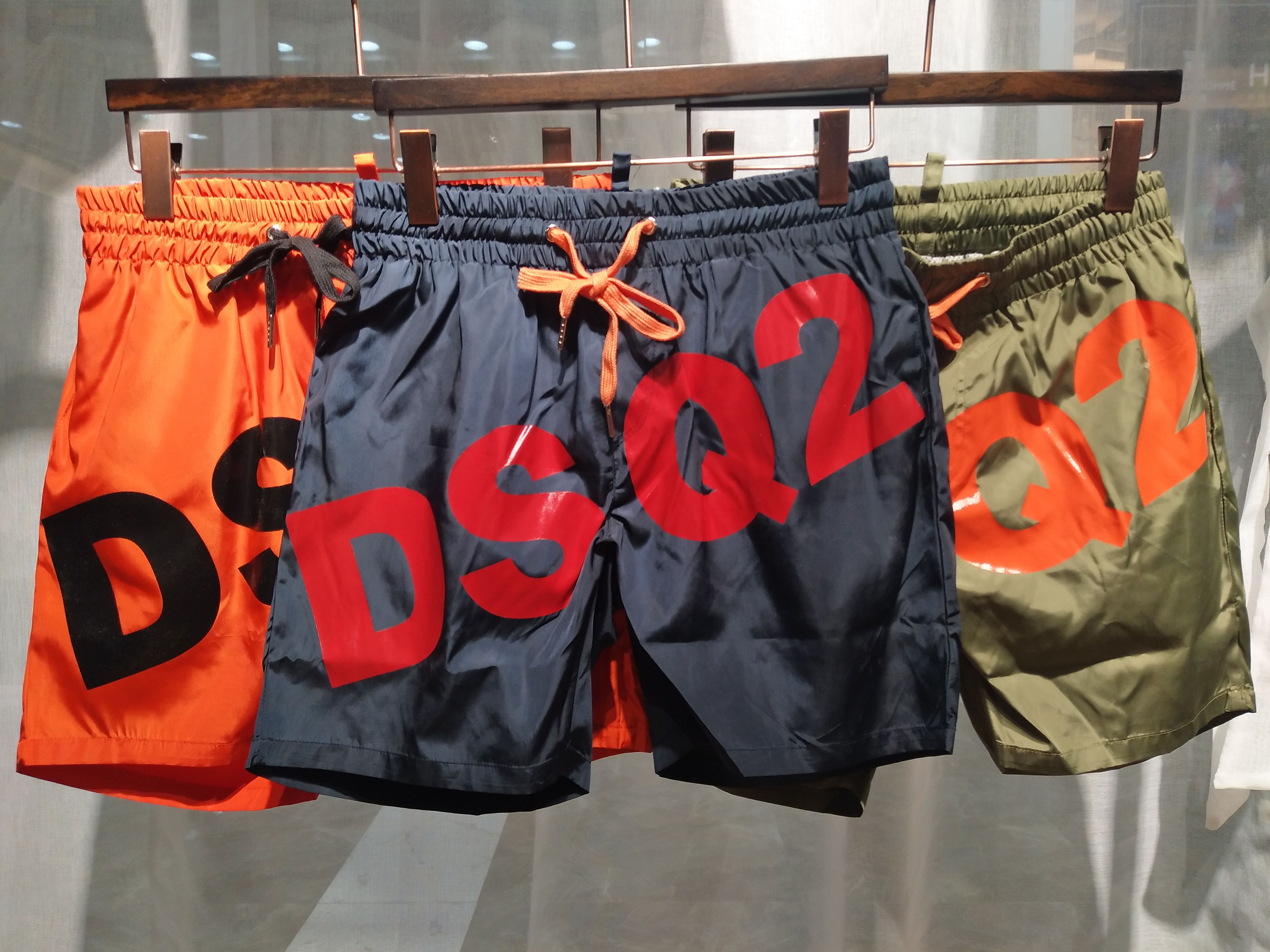 Acheter 2019 Hommes D2 Shorts Hommes Mode Genou Longueur ...