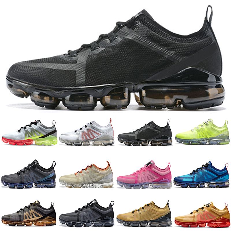 Acquista Nike Air Vapormax Plus 2019 Uomo Donna Running Shoes Triple Nero Argento Volt Royal Blue Gold Rosso Grigio Rosa Top Designer Trainer Sport Sneaker Spedizione Gratuita A 70,81 € Dal Man_designer_shoes | DHgate.Com