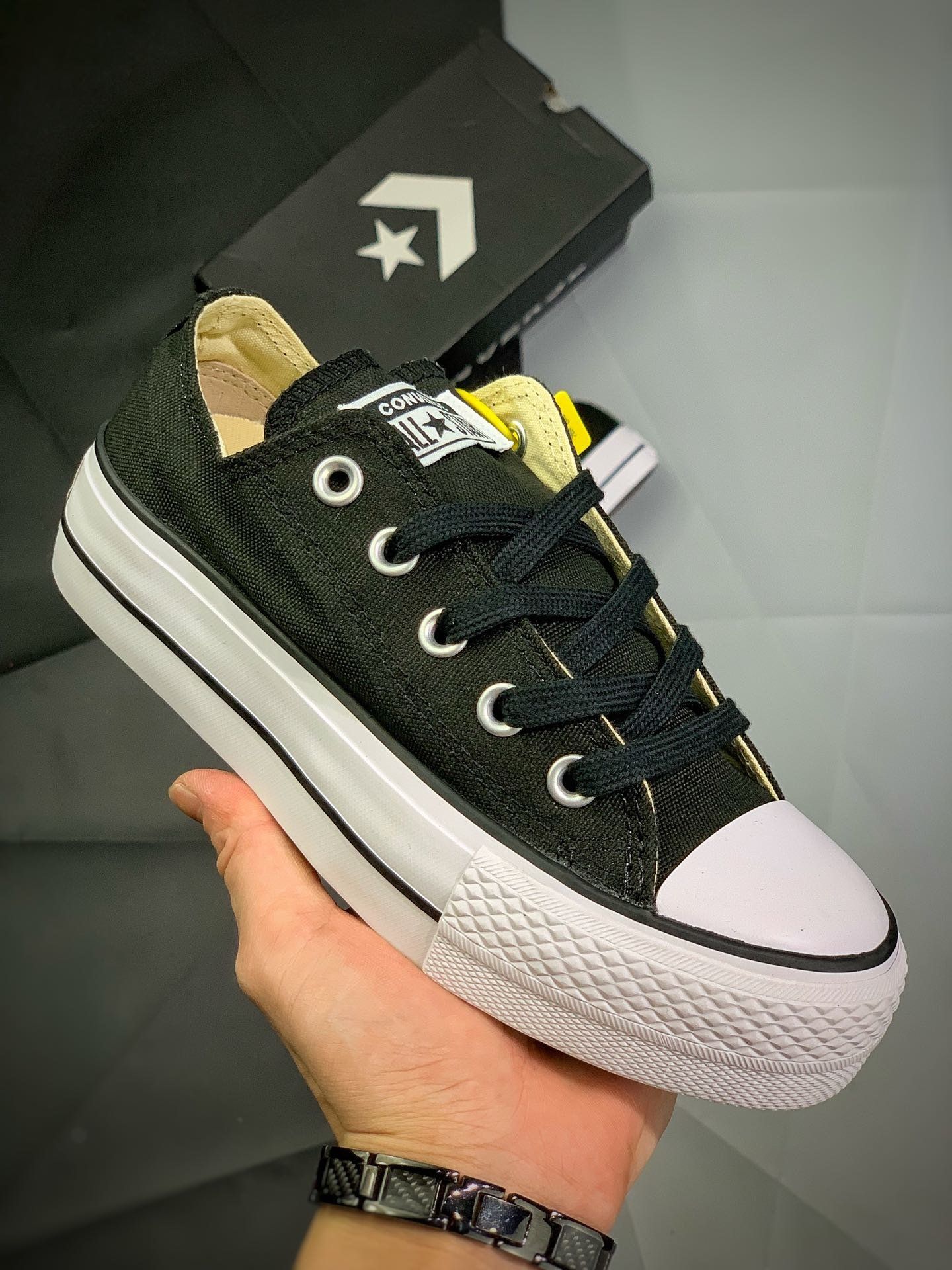 converse bianche lacci neri 500