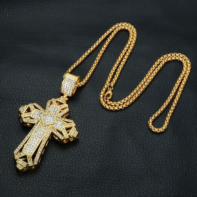 Fashion Design Cross Pendant Necklaces 