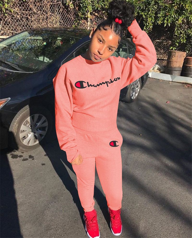 champion jog suit
